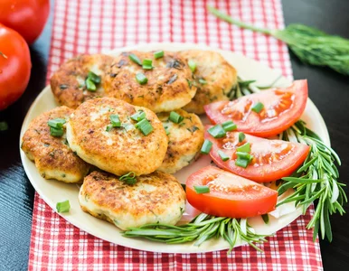 Miniatura: Sycące, chrupiące kotlety z taniego...