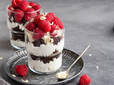 Miniatura: Ten obłędnie pyszny deser w szklankach...