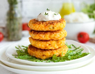 Miniatura: Kotlety z ryżu to prosty i tani obiad. Z...