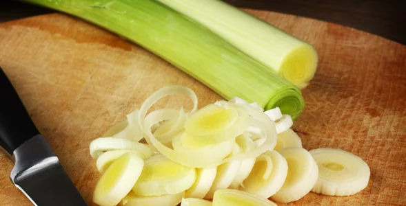 Miniatura: Kroję por i ścieram dwa dodatki. Ta zdrowa...