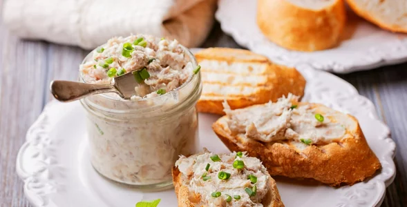 Miniatura: Kremowa pasta z wędzonej makreli. Kusi...