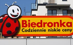 Miniatura: Biedronka ruszyła z „3+3 gratis”. 1,65 zł...