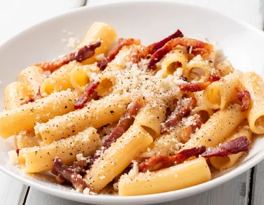 Miniatura: Ten makaron ratuje mnie po ciężkim dniu....