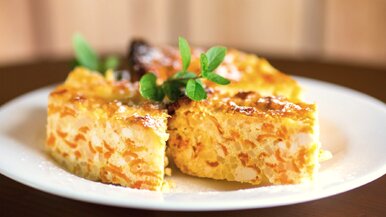 Miniatura: Ścieram na tarce i mieszam z serkiem...