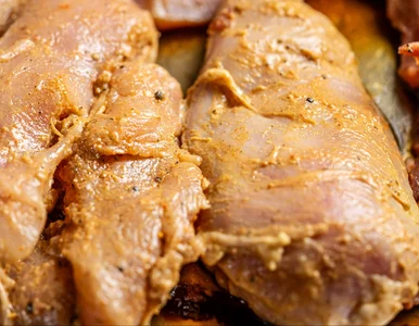 Miniatura: Piersi z kurczaka zawsze wyjdą soczyste....