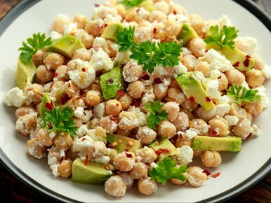 Miniatura: Ta sałatka z 3 składników syci i wspiera...