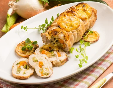 Miniatura: Delikatne, zdrowe mięso roluję z...