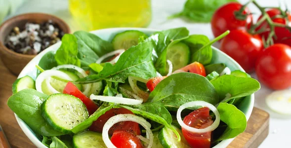 Miniatura: Ta lekka surówka do obiadu to prawdziwa...