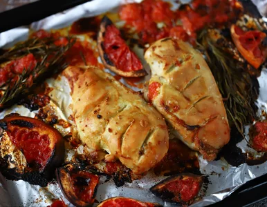 Miniatura: Zawsze wychodzi soczysta. Piekę pierś z...