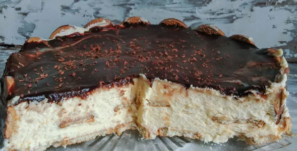 Miniatura: Przy tym deserze sernik na zimno się...