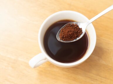 Miniatura: Dosyp do kawy dwa pyszne dodatki, a...