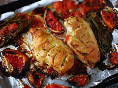 Miniatura: Zawsze wychodzi soczysta. Piekę pierś z...