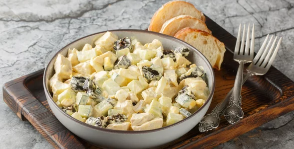 Miniatura: Zrobiłam kremową sałatkę z piersi...