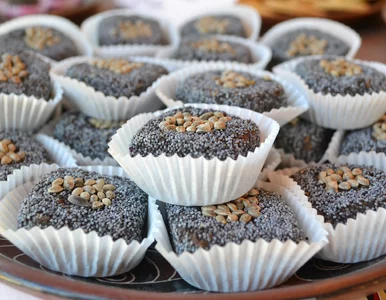 Miniatura: Zamiast makowca robię czekoladowe...