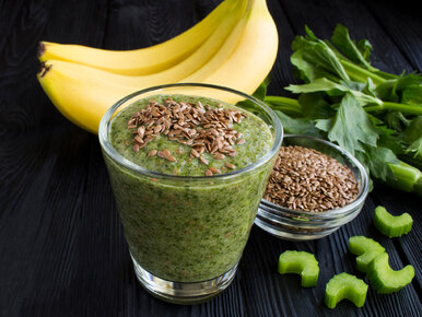 Miniatura: Przed snem wypijam szklankę tego napoju....