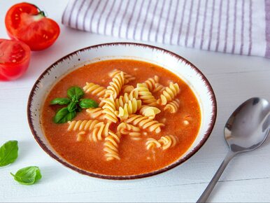 Miniatura: Wyśmienita zupa pomidorowa ze świeżych...