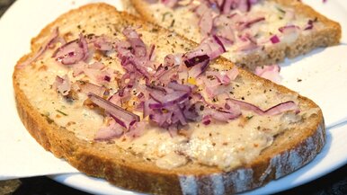 Miniatura: Otwieram puszkę i odpalam piekarnik. Ta...