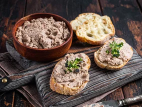 Miniatura: Z taniego mięsa robię aksamitną pastę na...