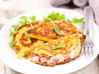 Miniatura: Naleśniki przekładam dwoma produktami. Po...