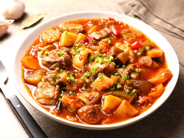 Miniatura: Przy nim gulasz wypada blado. To sycące...