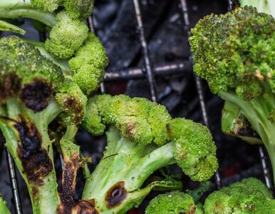 Grillowane brokuły z przyprawami – idealna propozycja na wege grilla