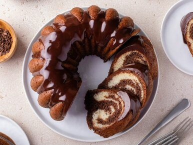 Miniatura: Ta świąteczna, dwukolorowa babka zachwyca...