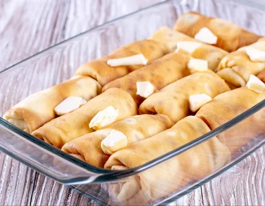 Miniatura: Naleśniki nadziewam aromatycznym farszem....