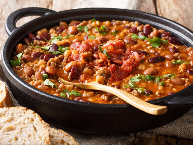 Miniatura: Do jednego garnka wrzucam proste...