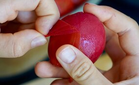 Miniatura: Nie tylko wrzątek. Tak też obierzesz...
