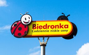 Miniatura: Biedronka zwraca 35 zł za kawę Lavazza....