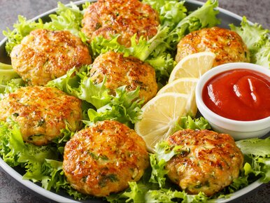 Miniatura: Ścieram warzywa i mieszam z mielonym...