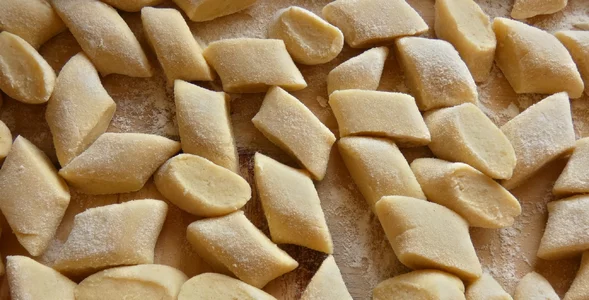 Miniatura: Biorę pół kilo ziemniaków i 100 g startego...