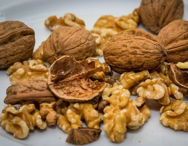 Miniatura: Sposób na pyszne orzechy, bez nuty...