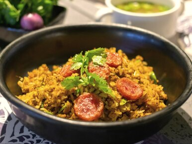 Miniatura: Wczorajszy ryż i kiełbasę zmieniam w...