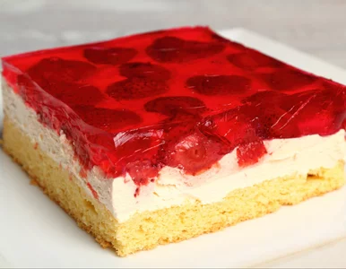 Miniatura: Biszkopt, krem i galaretka. To proste,...