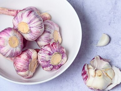 Miniatura: Jak pozbyć się zapachu czosnku z naczyń,...