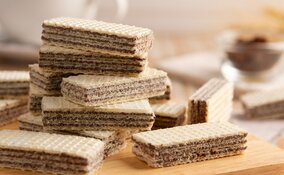 Miniatura: Wafle tortowe przekładam masą z 2...