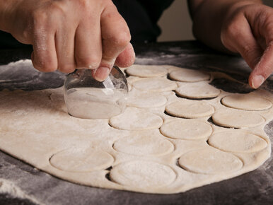 Miniatura: Z ciasta na pierogi robię tę genialną...