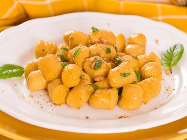 Miniatura: Łączę dwa warzywa i mam słoneczne kopytka....