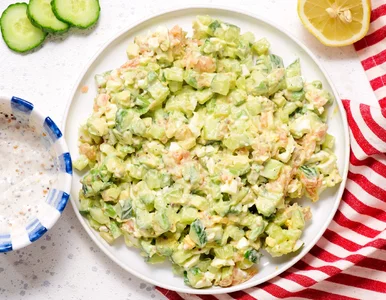 Miniatura: Biorę 4 składniki i mieszam w misce. Po...