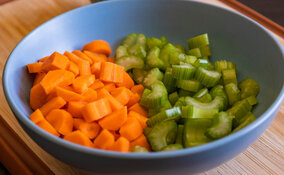 Miniatura: Dwa warzywa i jeden owoc. To podstawa...