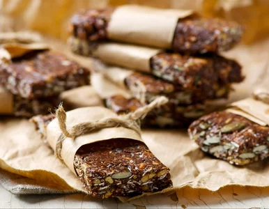 Miniatura: Zamiast kupować, robię zdrowe batony w 20...