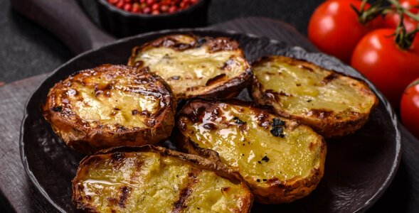 Miniatura: Tak przygotowane ziemniaki do obiadu są...