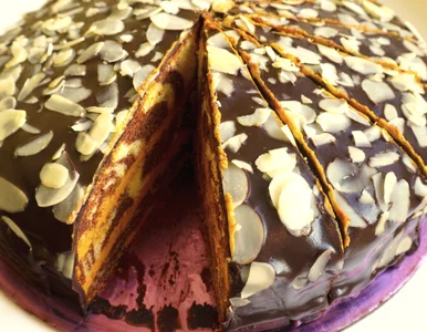 Miniatura: Ciasto jak z prywatek w PRL. Marmurkowy...