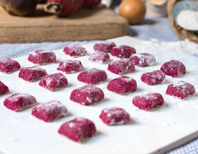 Miniatura: Do gotowanych ziemniaków dodaję zdrowe...