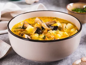 Miniatura: Zwykłą pieczarkową doprawiam „polską...