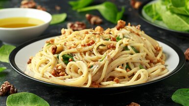 Miniatura: Ekspresowy, tani obiad z makaronu. Bez...