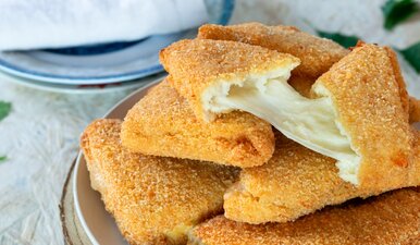Miniatura: Włosi robią „mozzarellę w karocy”. Zamykam...