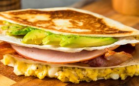 Miniatura: Kanapki przegrywają z tą tortillą. 4...