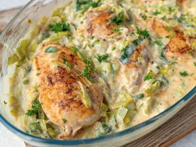 Miniatura: Pierś kurczaka duszę w lekkim sosie. To...